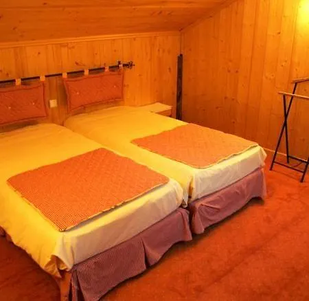 Hotel Les Sapins 2*
