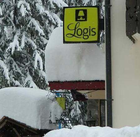 Szálloda Les Sapins 2*